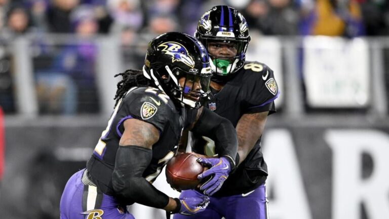 derrick henry lamar jackson ravens getty images