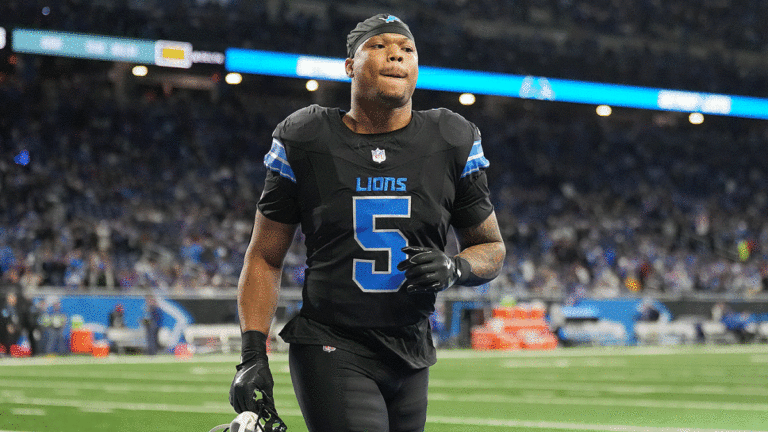 gettyimages 2190117736 david montgomery lions pregame 2024 1400