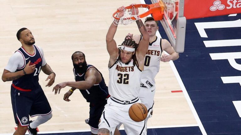 042625 aarongordondunk