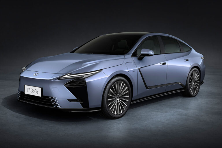 lexus es350e 2026 front quarter