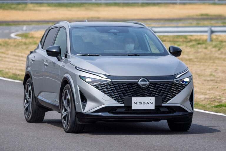 nissan qashqai e power gen3 proto front quarter tracking